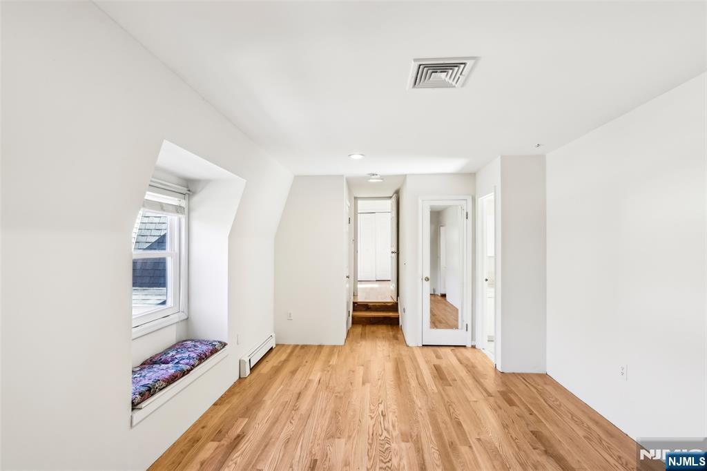 733 Rivenwood Road
