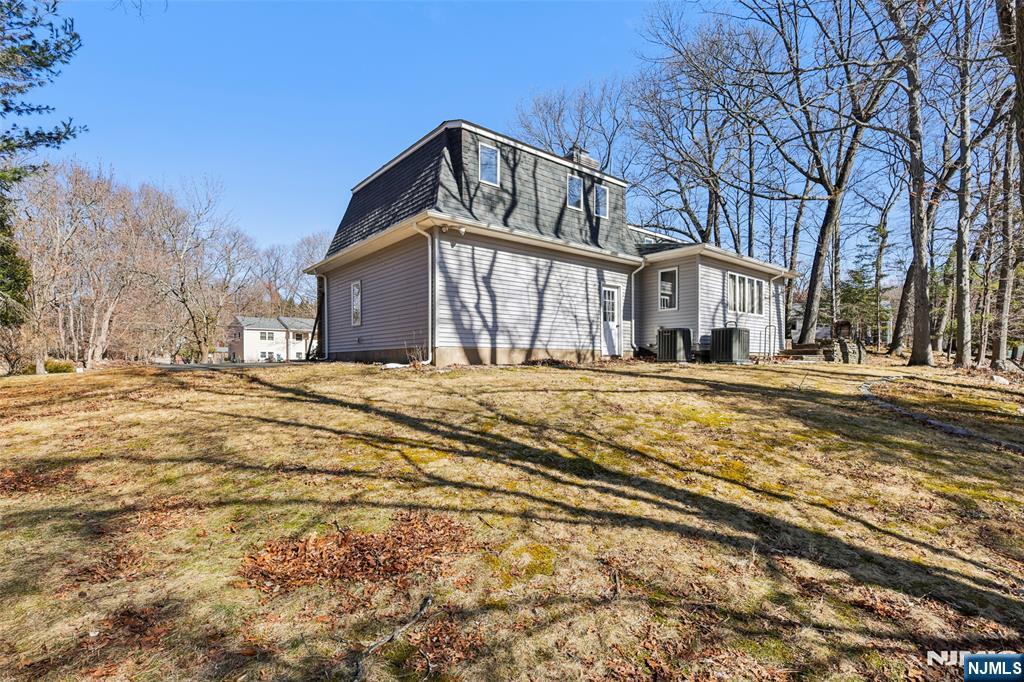 733 Rivenwood Road
