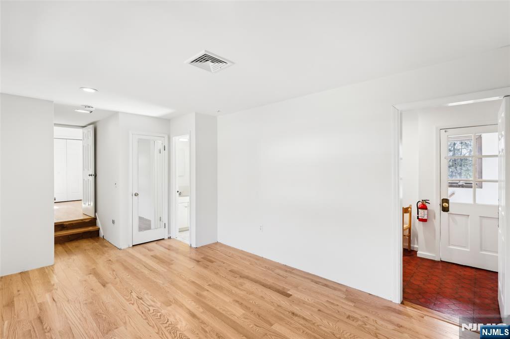 733 Rivenwood Road