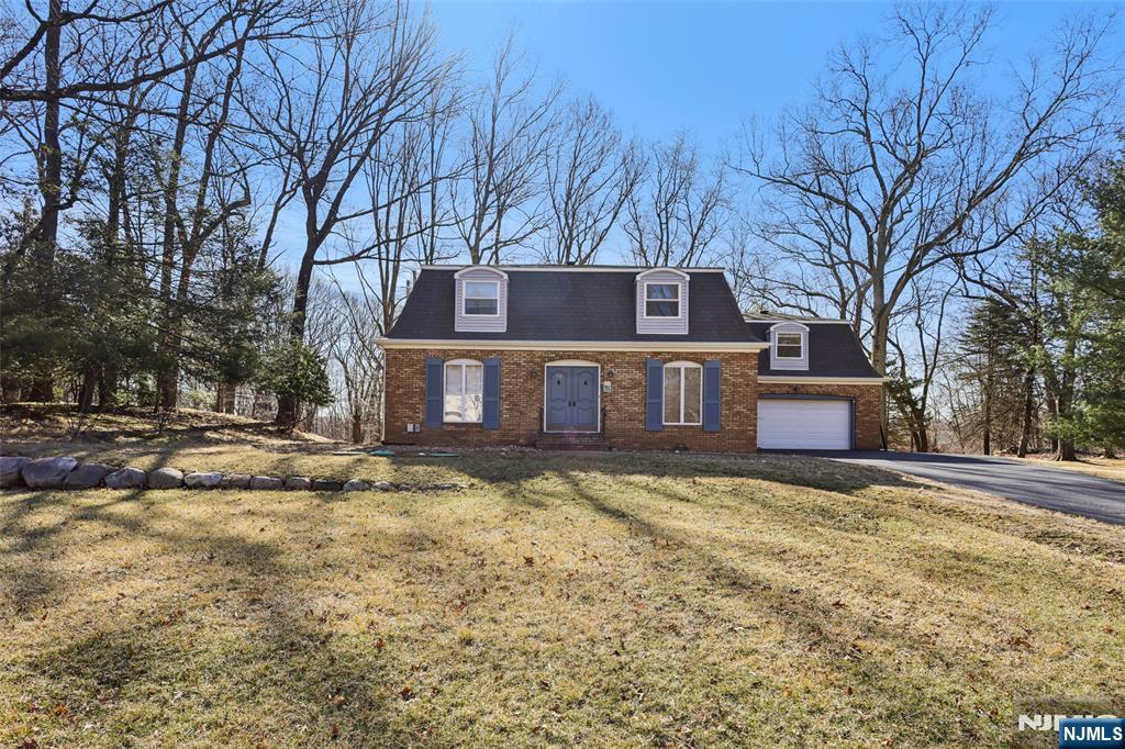 733 Rivenwood Road