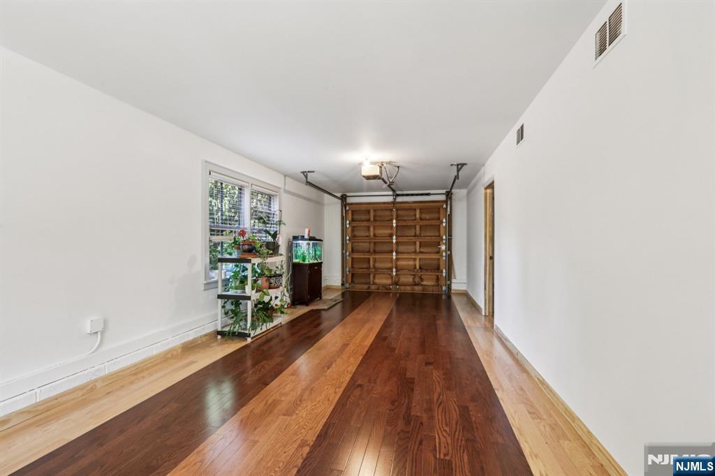 447 Summit Avenue