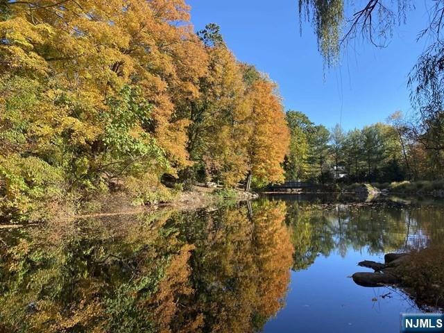 1055 High Mountain Road