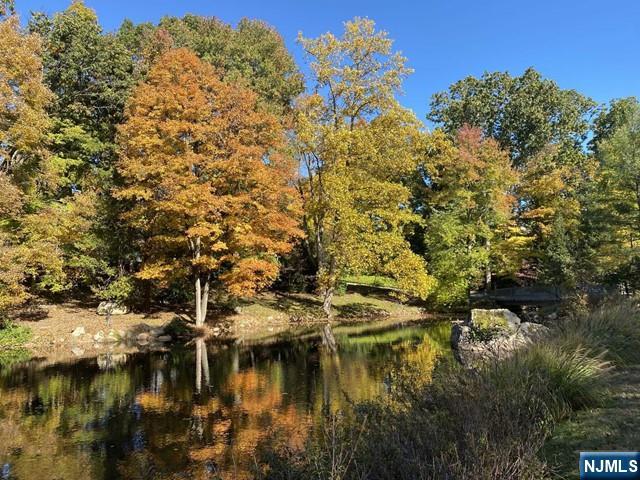 1055 High Mountain Road