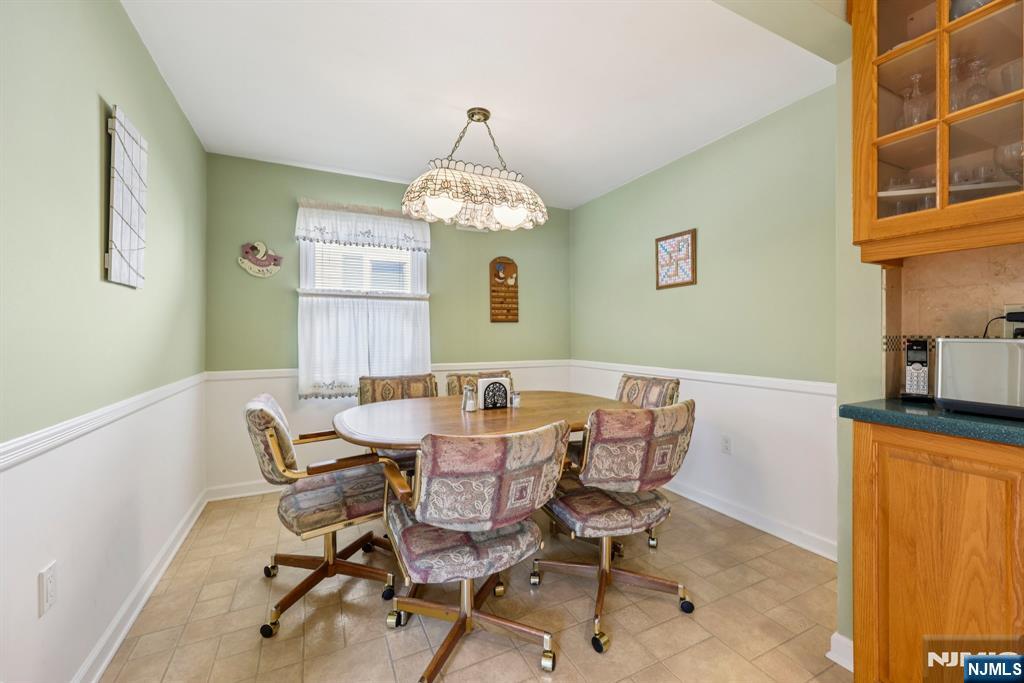49 Knollwood Terrace