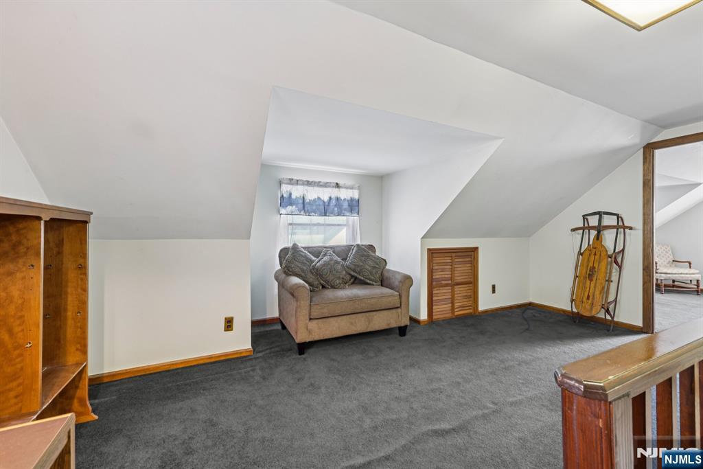 49 Knollwood Terrace