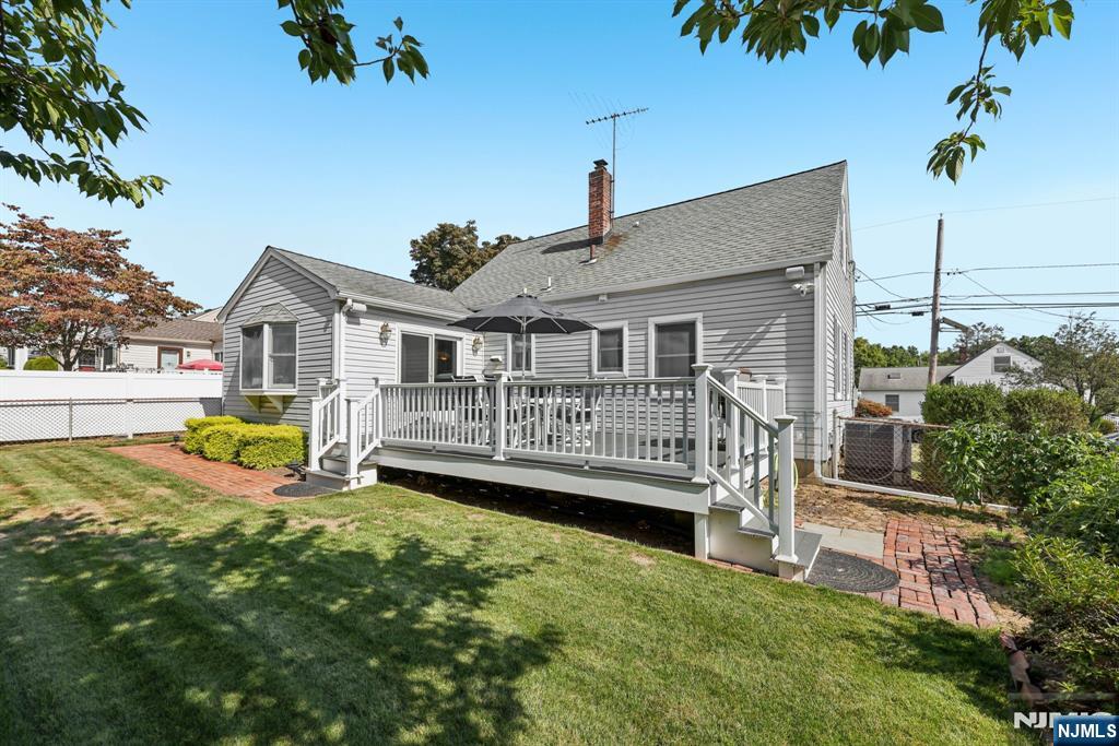 49 Knollwood Terrace