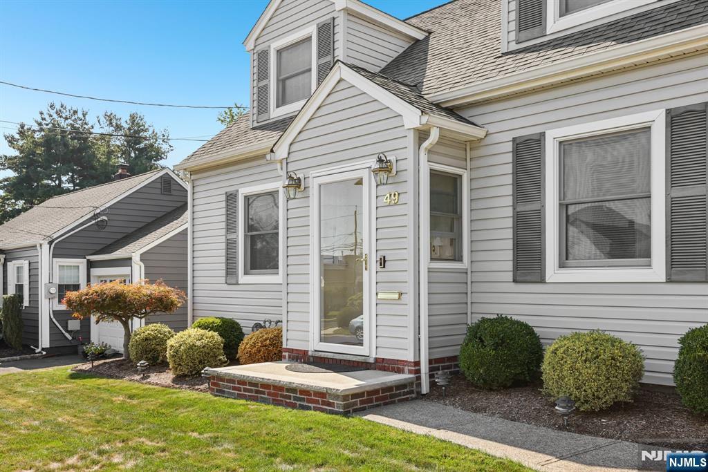 49 Knollwood Terrace