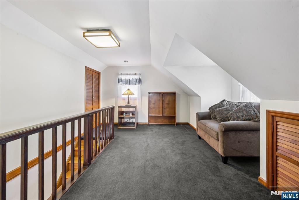 49 Knollwood Terrace