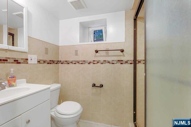 13-13 4th Street