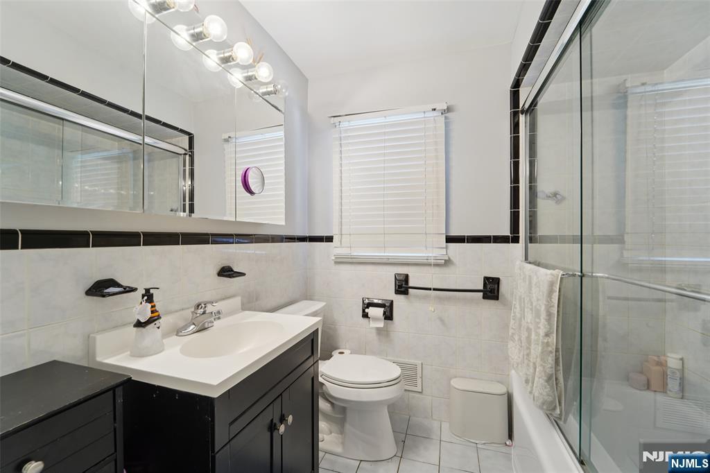 16-06 Lucena Drive