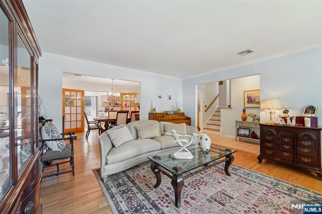 16-06 Lucena Drive