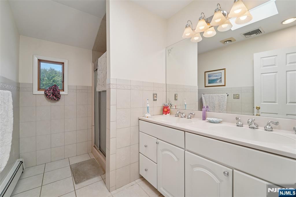 16-06 Lucena Drive