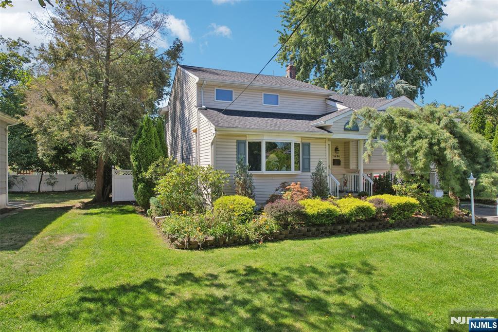 16-06 Lucena Drive