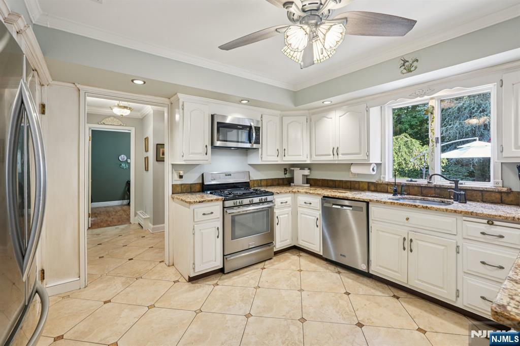 23 Herlihy Drive