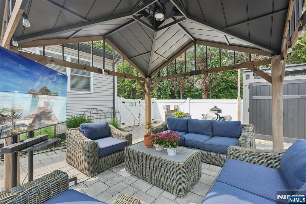 113 Country Lane