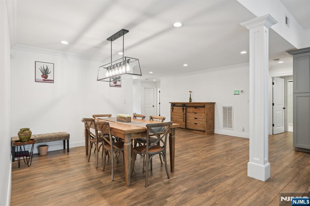 113 Country Lane