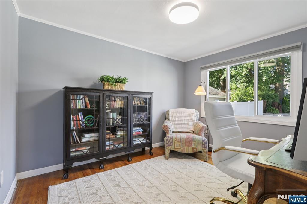 9-06 Mason Place