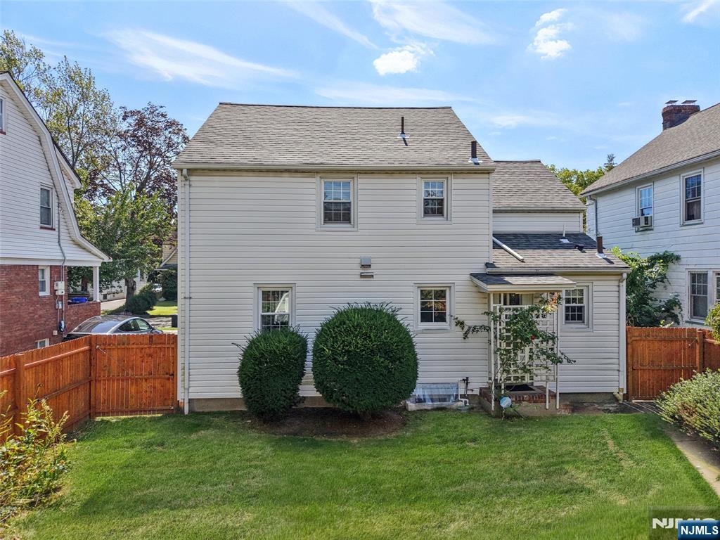 30 Ernst Avenue
