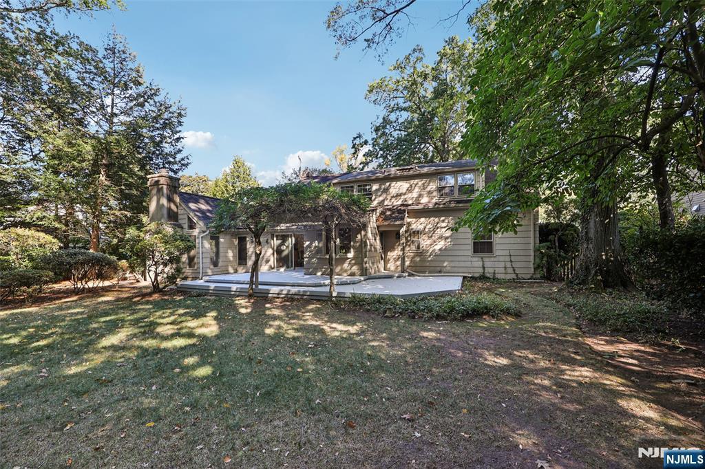 172 Ackerman Avenue