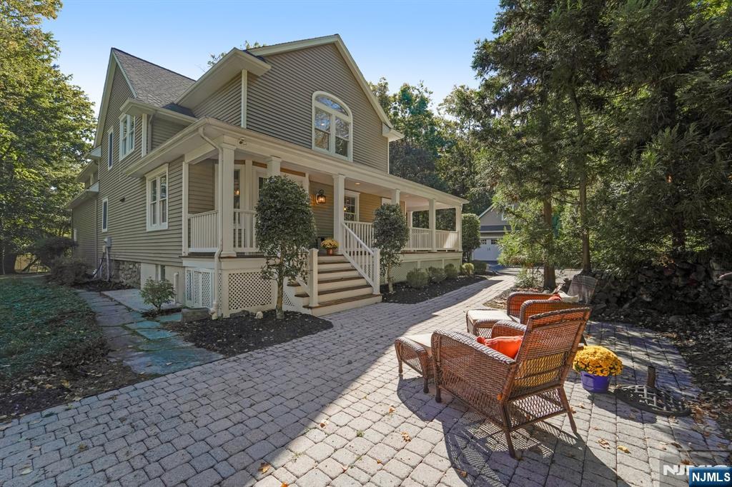24 Scott Court