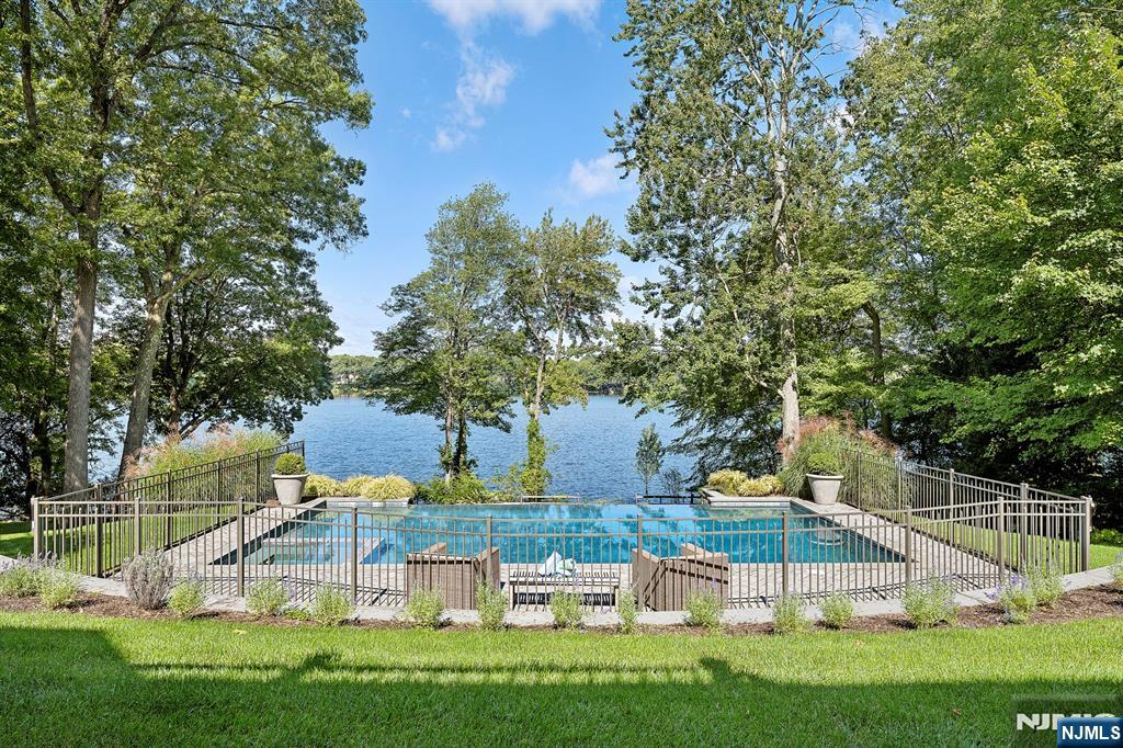 907 Scioto Drive
