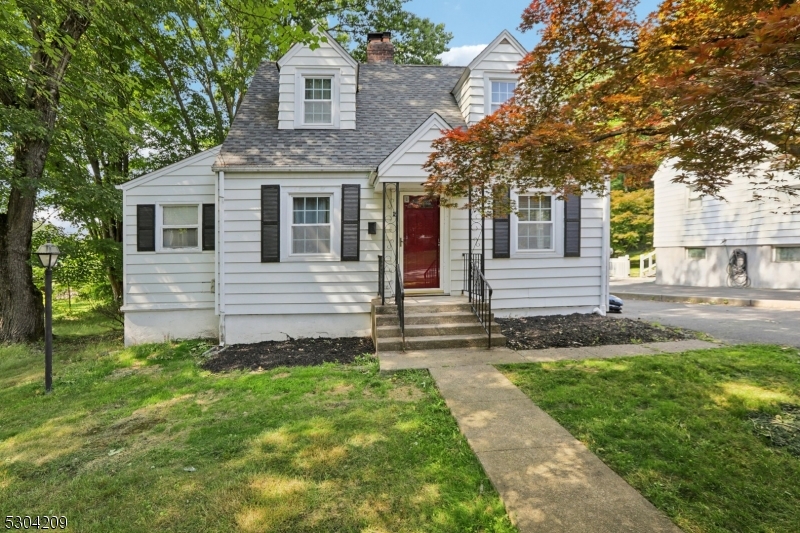 115 Lawrence Rd
