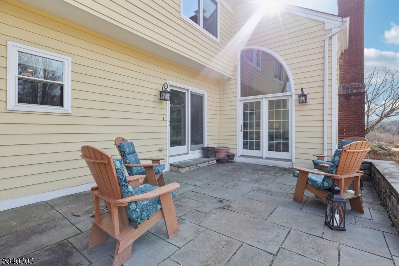 17 Uptom Pine Rd