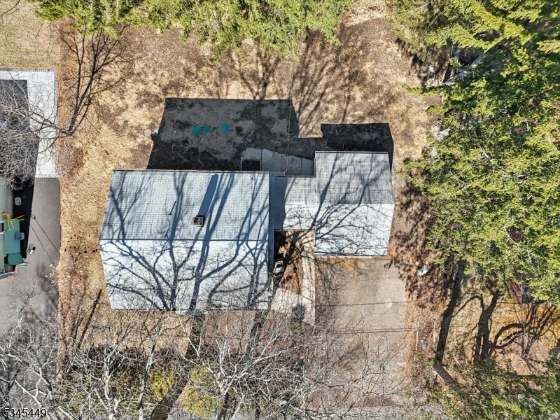 15 Beaver Ave