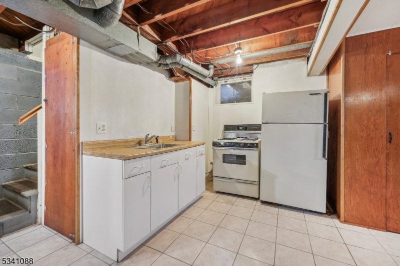 175 Washington Pl