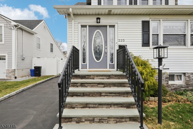 225 Rankin Ave