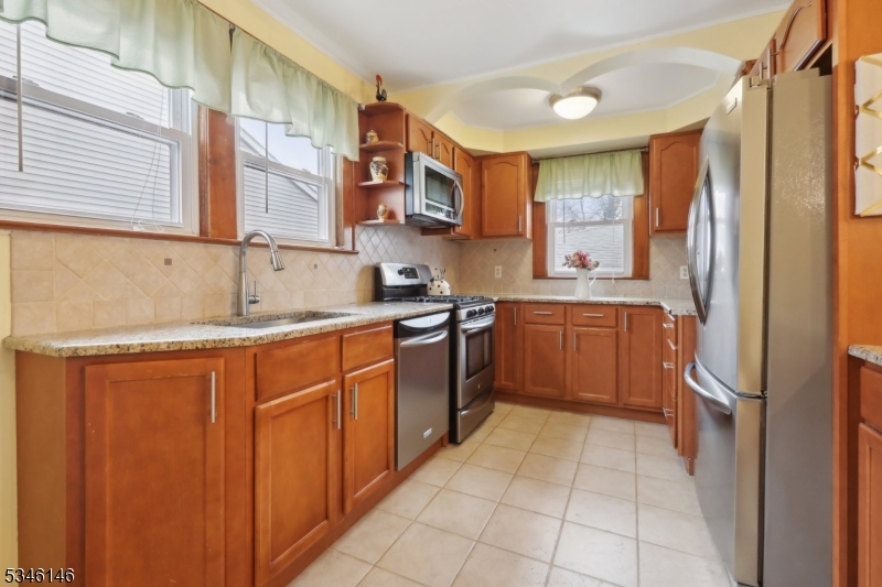 225 Rankin Ave