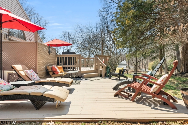 1436 Long Rd