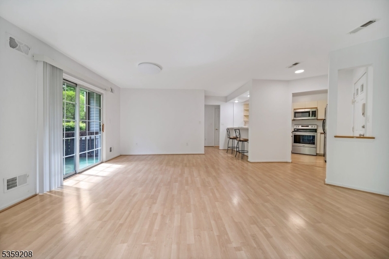 1449 Teresa Dr