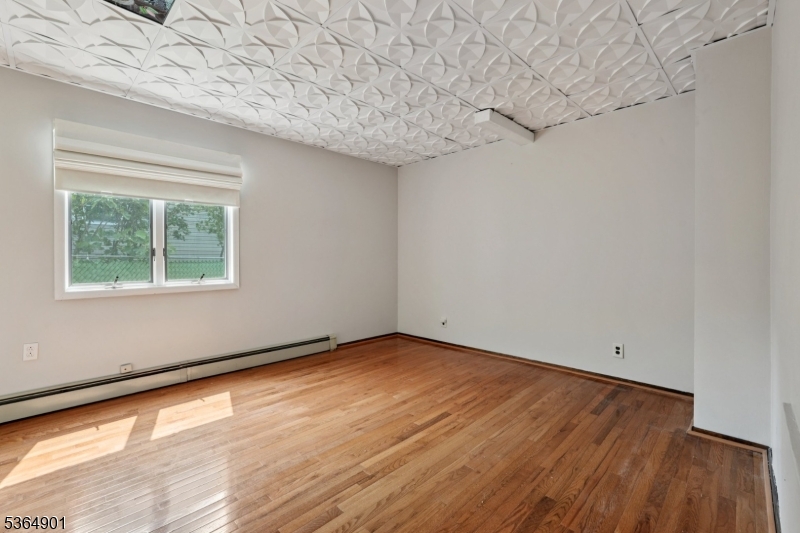 133 Catherine Ave