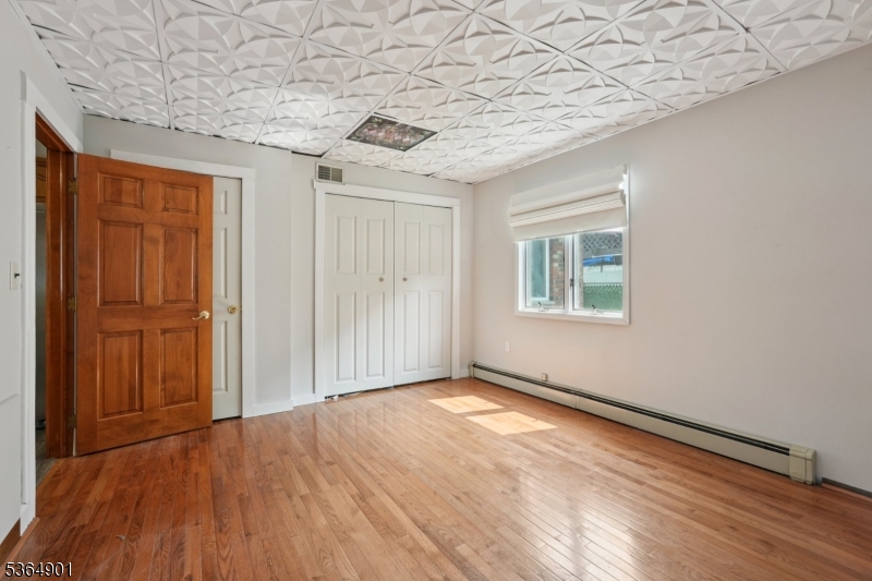 133 Catherine Ave