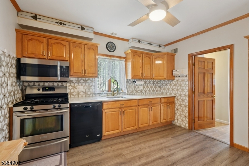 133 Catherine Ave