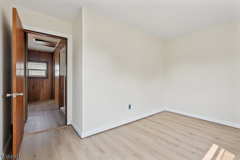 133 Catherine Ave