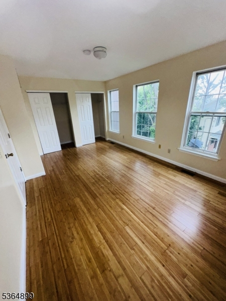 16 Kent St