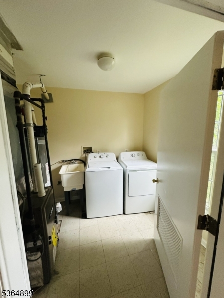 16 Kent St