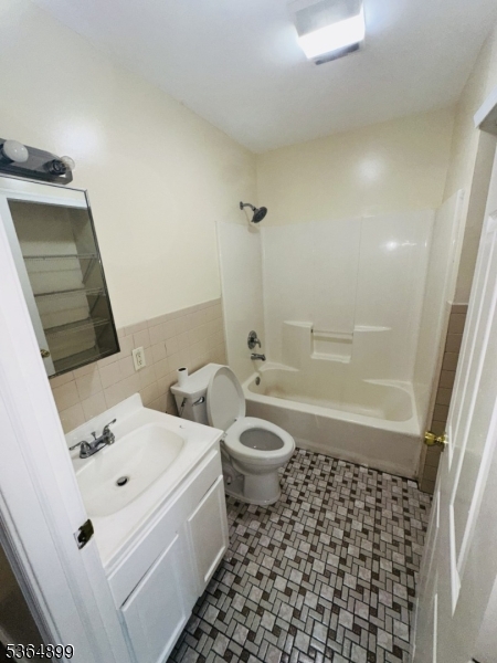 16 Kent St