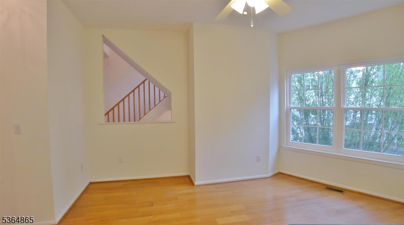 1310 Grandview Ct
