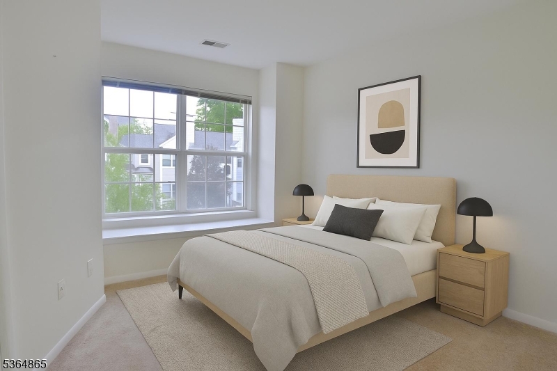 1310 Grandview Ct