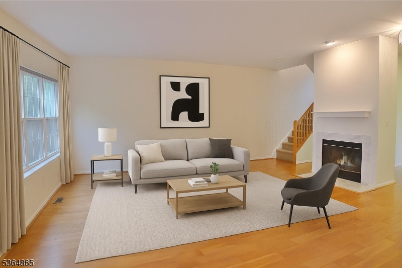 1310 Grandview Ct