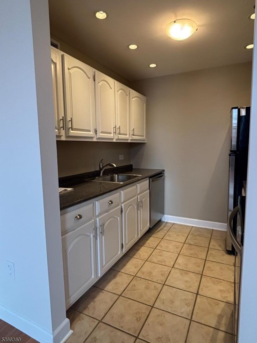 220 Main St 202