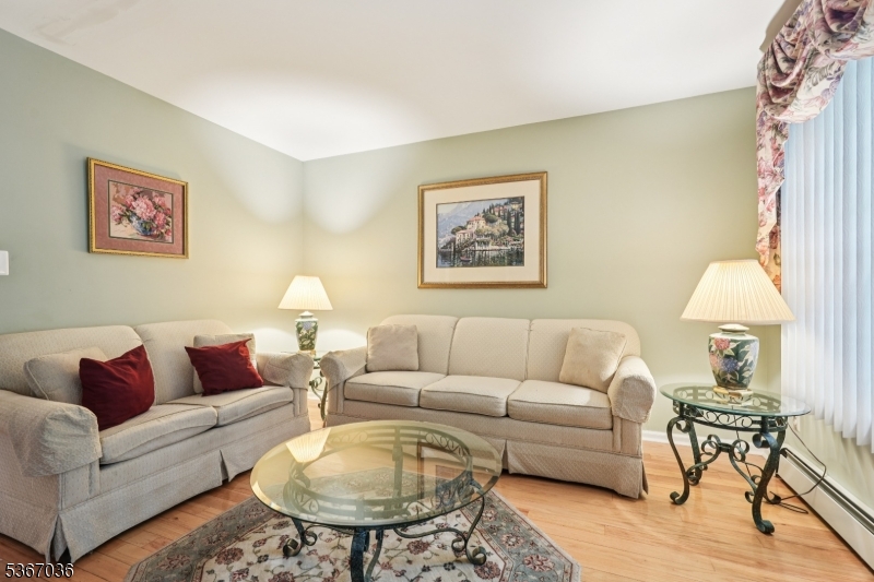 55 Hunter Rd