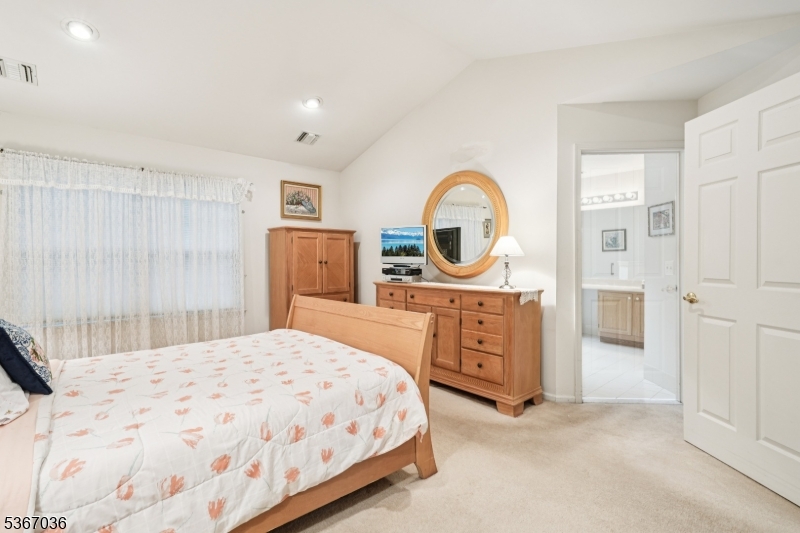 55 Hunter Rd