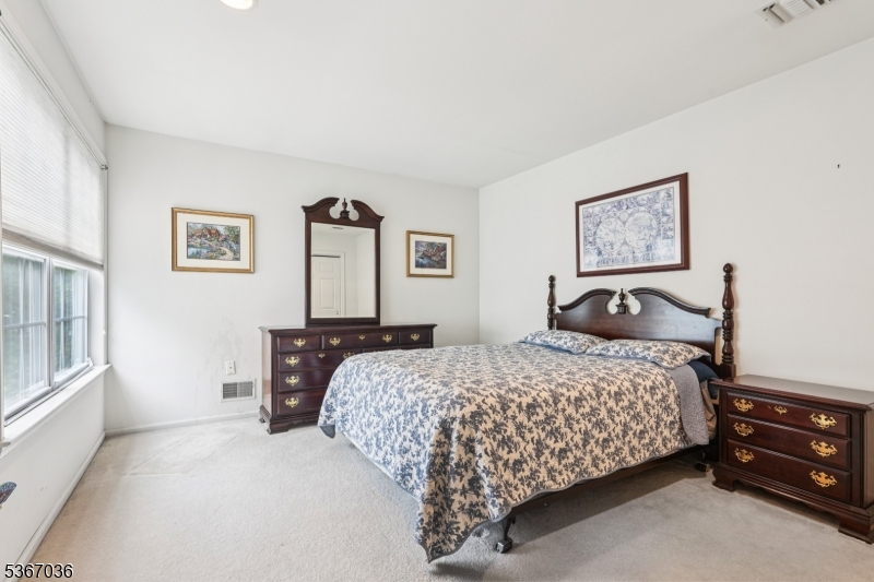 55 Hunter Rd