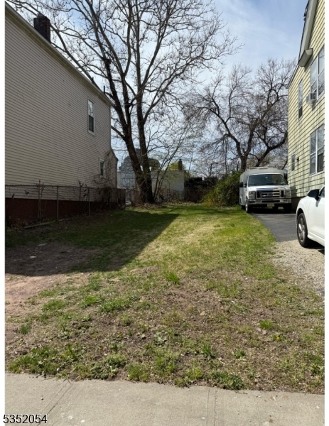 7 Terrace Pl