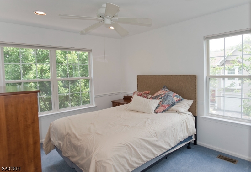 425 Diablo Ct