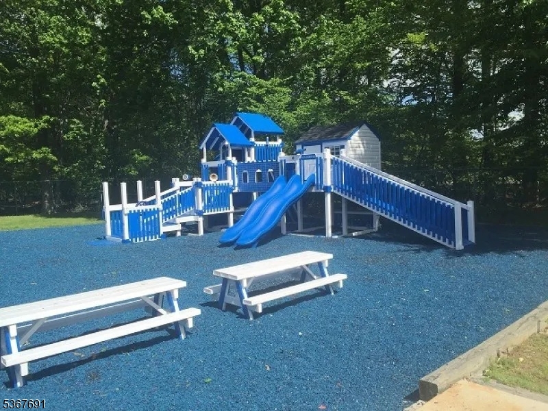 425 Diablo Ct